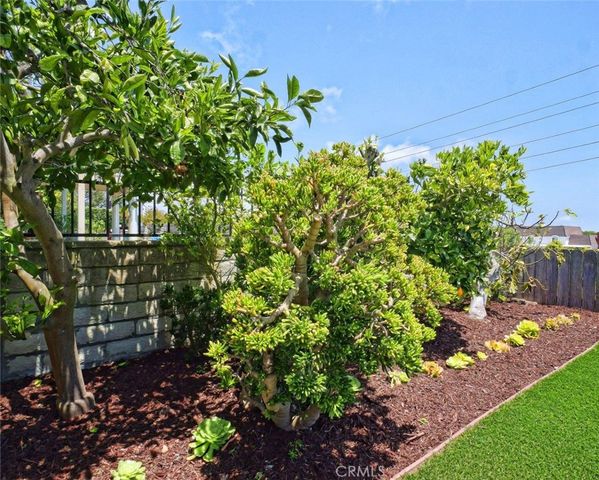 5716 Sunmist Drive, Rancho Palos Verdes, CA 90275