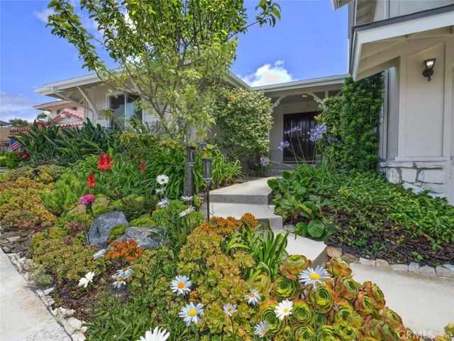 5716 Sunmist Drive, Rancho Palos Verdes, CA 90275