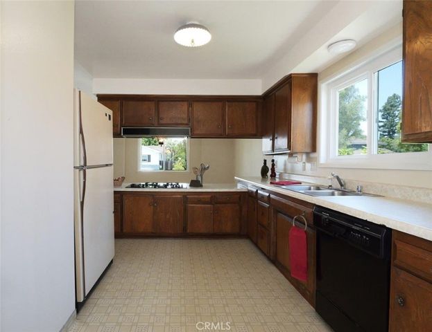 5716 Sunmist Drive, Rancho Palos Verdes, CA 90275
