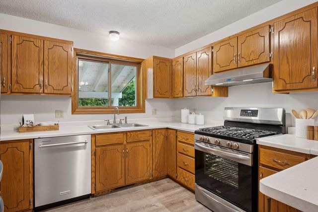 16760 203rd Avenue NW, Big Lake, MN 55309