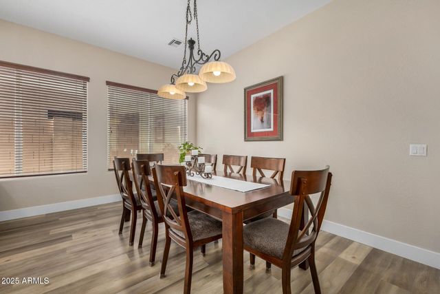 1836 E DESERT Lane, Phoenix, AZ 85042