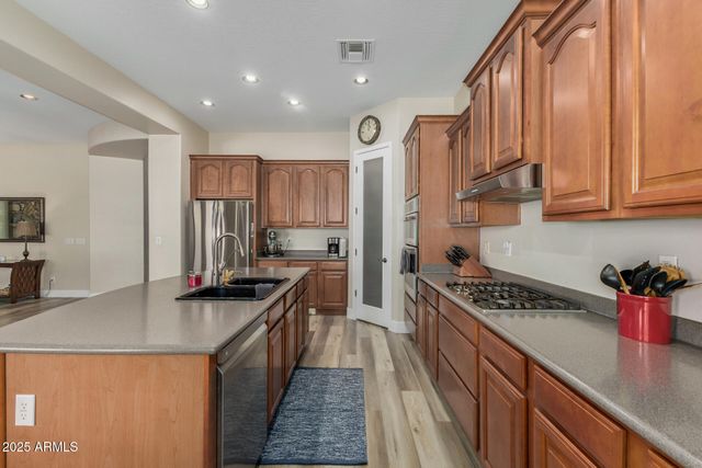 1836 E DESERT Lane, Phoenix, AZ 85042