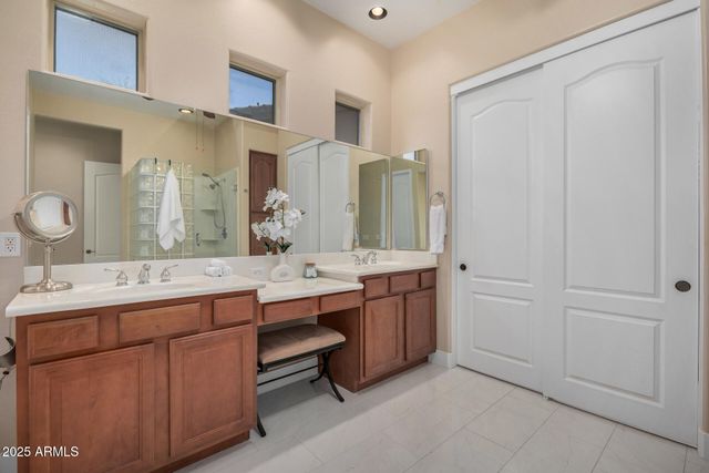 1836 E DESERT Lane, Phoenix, AZ 85042