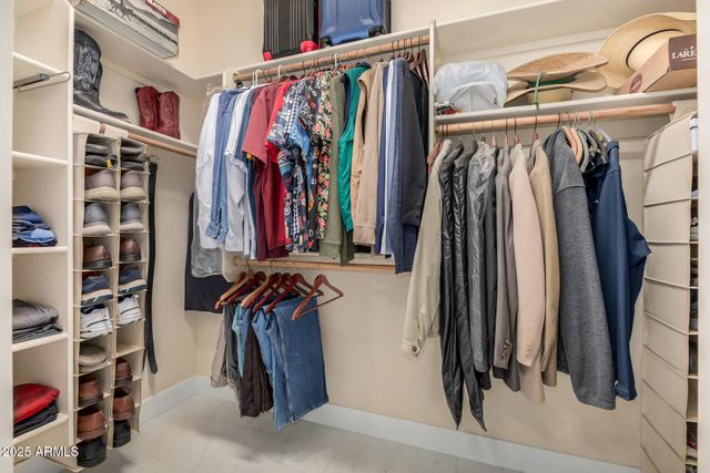 1836 E DESERT Lane, Phoenix, AZ 85042