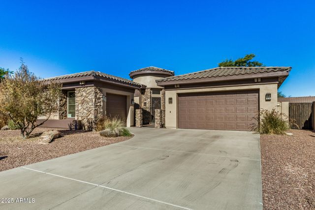 1836 E DESERT Lane, Phoenix, AZ 85042