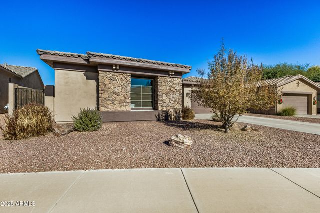 1836 E DESERT Lane, Phoenix, AZ 85042