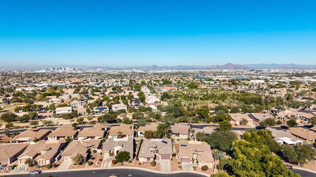 1836 E DESERT Lane, Phoenix, AZ 85042