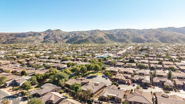 1836 E DESERT Lane, Phoenix, AZ 85042