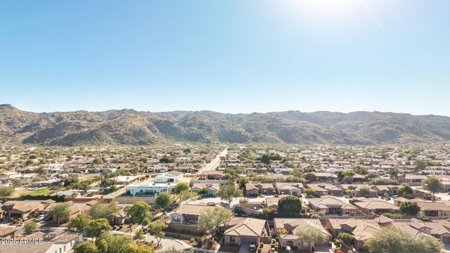 1836 E DESERT Lane, Phoenix, AZ 85042