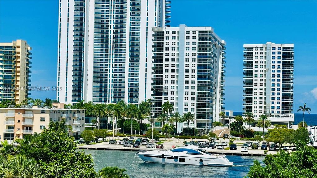 800 Parkview Drive 506, Hallandale Beach, FL 33009