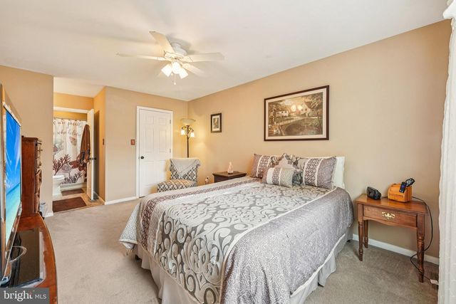 427 BRIDGE ST, Collegeville, PA 19426