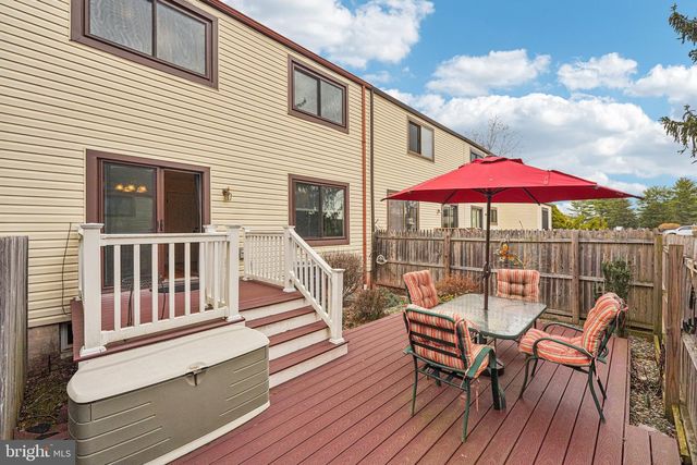 427 BRIDGE ST, Collegeville, PA 19426