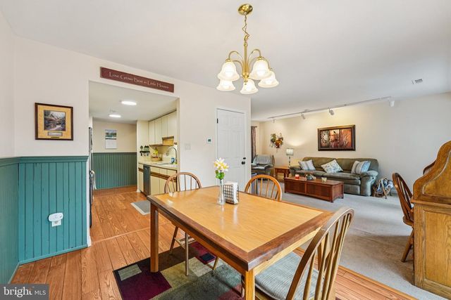 427 BRIDGE ST, Collegeville, PA 19426