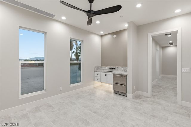 316 Lacy Lane, Las Vegas, NV 89107