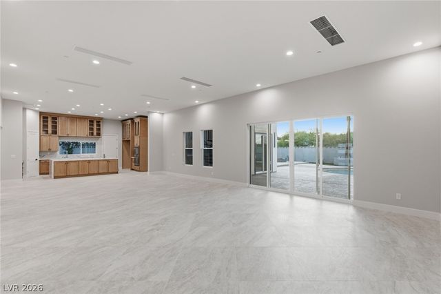 316 Lacy Lane, Las Vegas, NV 89107
