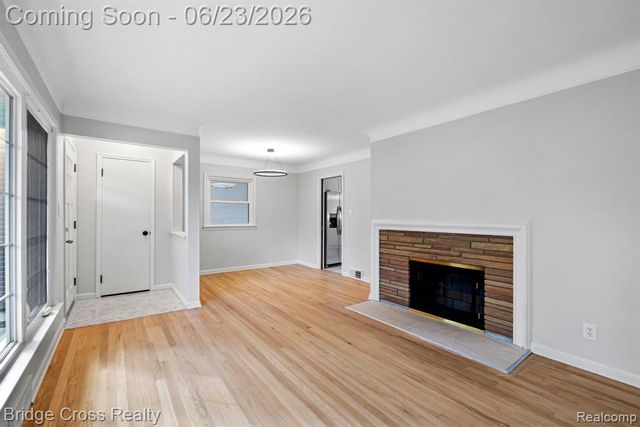 2614 Essex Street, Royal Oak, MI 48073