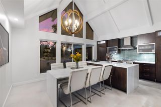 915 Biscayne ST, Lakeway, TX 78734