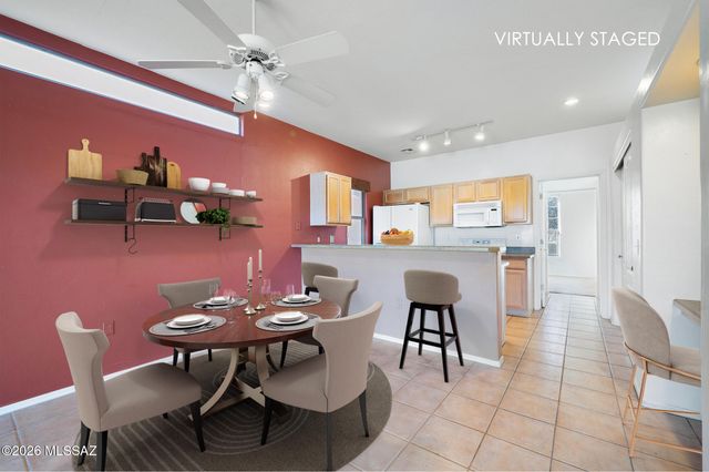 3809 S Camino Del Golfista, Green Valley, AZ 85614