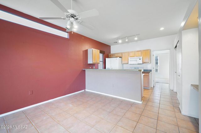 3809 S Camino Del Golfista, Green Valley, AZ 85614