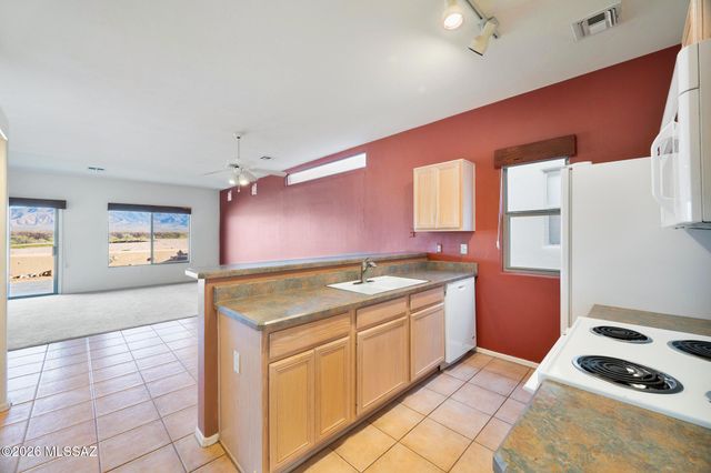 3809 S Camino Del Golfista, Green Valley, AZ 85614