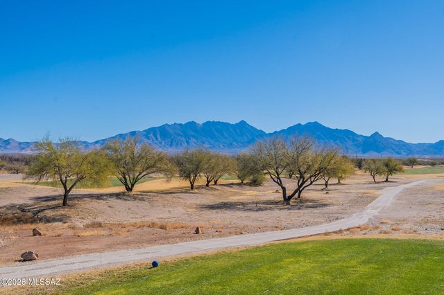 3809 S Camino Del Golfista, Green Valley, AZ 85614