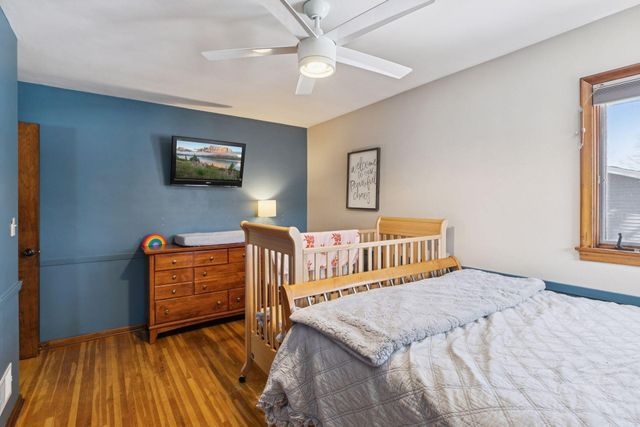 111 Sunrise Avenue N, New Prague, MN 56071