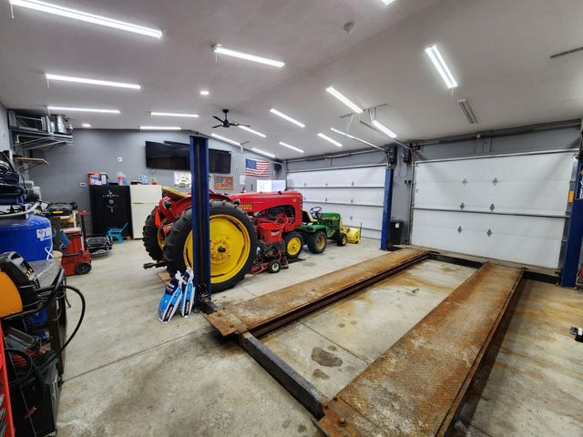 111 Sunrise Avenue N, New Prague, MN 56071