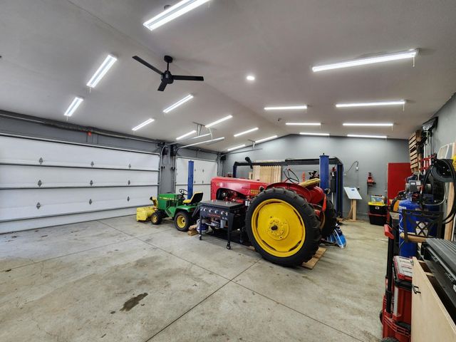 111 Sunrise Avenue N, New Prague, MN 56071