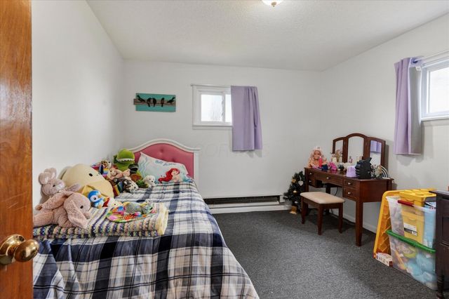 392 Hickory Lane, Washington Court House, OH 43160