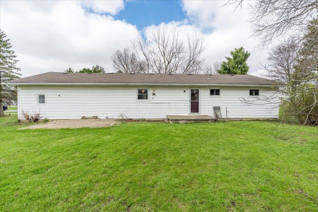 392 Hickory Lane, Washington Court House, OH 43160