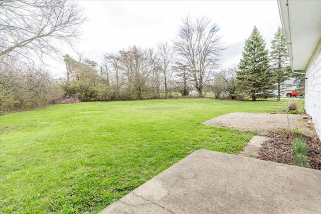 392 Hickory Lane, Washington Court House, OH 43160