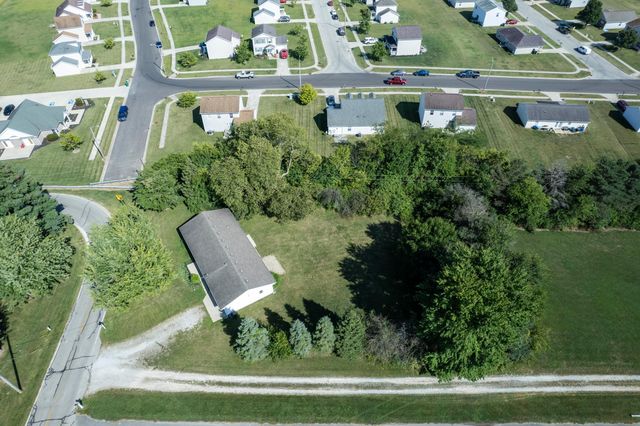 392 Hickory Lane, Washington Court House, OH 43160