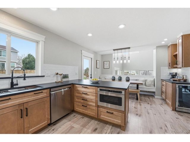 9387 Wolfe Dr, Highlands Ranch, CO 80129