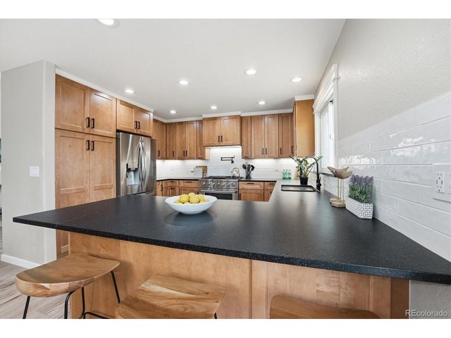 9387 Wolfe Dr, Highlands Ranch, CO 80129