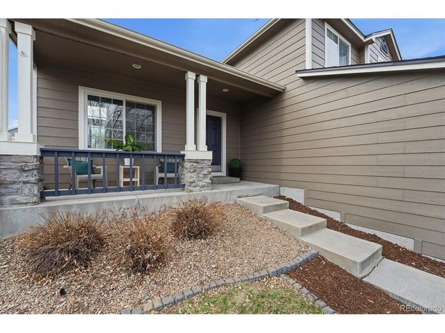 9387 Wolfe Dr, Highlands Ranch, CO 80129