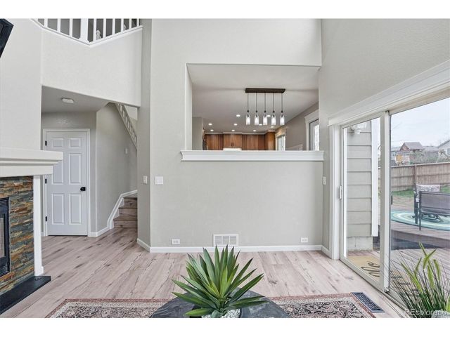 9387 Wolfe Dr, Highlands Ranch, CO 80129