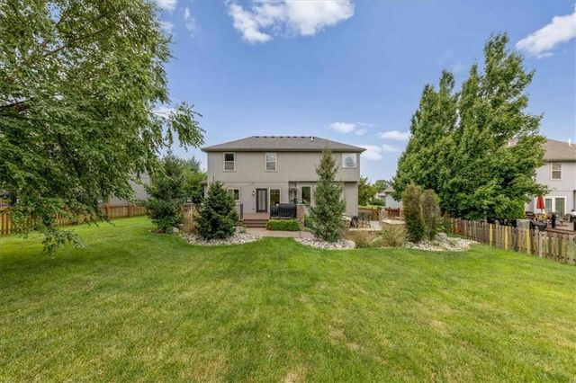 1222 Wiltshire Boulevard, Raymore, MO 64083