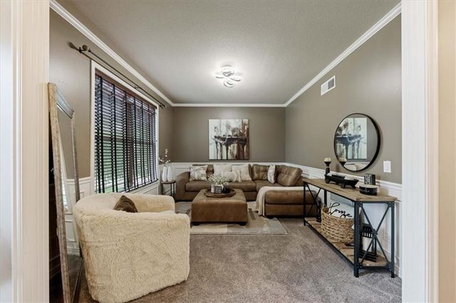 1222 Wiltshire Boulevard, Raymore, MO 64083