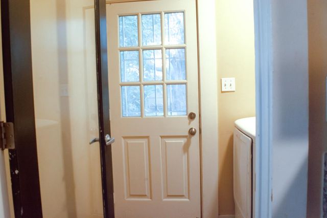 6870 14th Ave, Sacramento, CA 95820