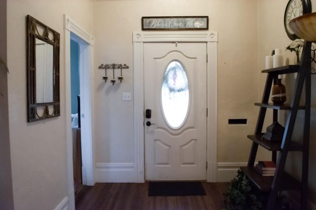 6870 14th Ave, Sacramento, CA 95820