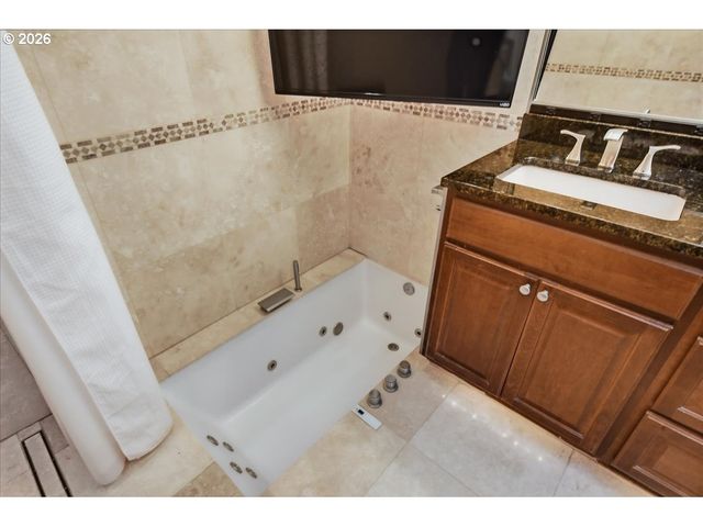 9114 Ne 90TH Pl, Vancouver, WA 98662