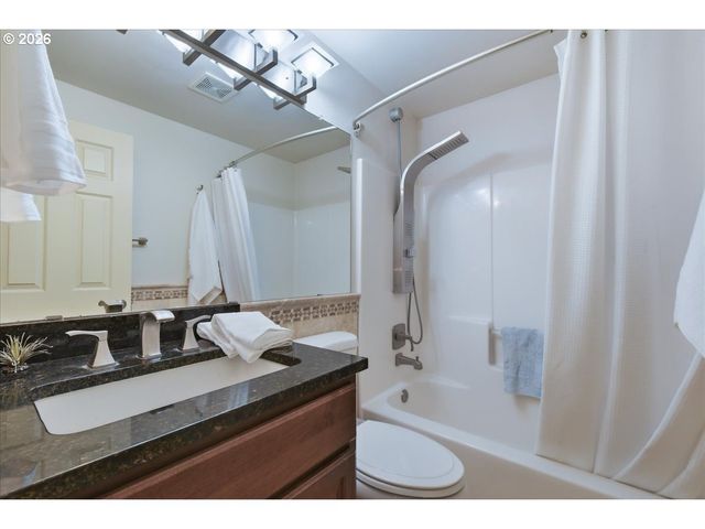 9114 Ne 90TH Pl, Vancouver, WA 98662