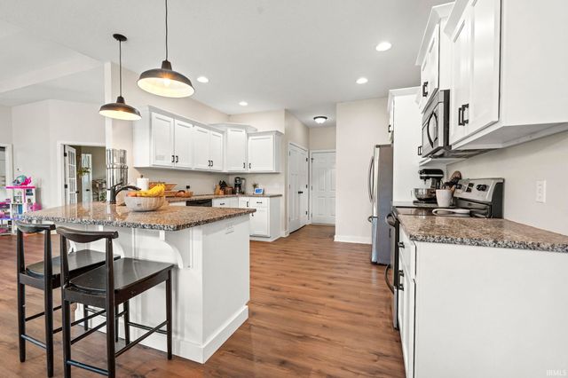1694 Shavono Cove, Fort Wayne, IN 46845