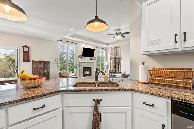 1694 Shavono Cove, Fort Wayne, IN 46845