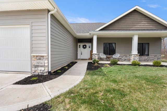 1694 Shavono Cove, Fort Wayne, IN 46845
