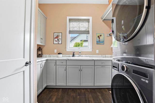 429 Chatham Hills Boulevard, Westfield, IN 46074