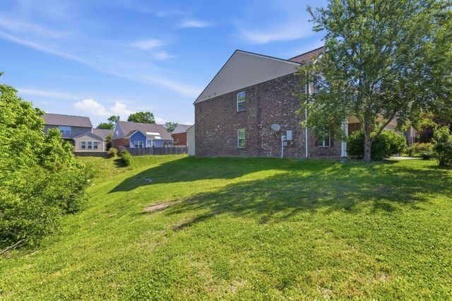 7612 Oakfield Way, Brentwood, TN 37027