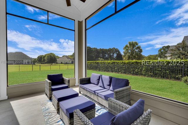 18 Bainbridge Way, Bluffton, SC 29910