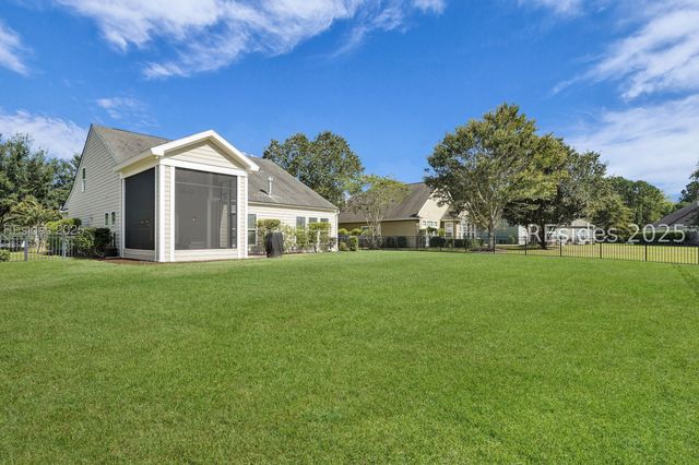 18 Bainbridge Way, Bluffton, SC 29910