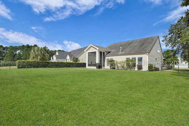 18 Bainbridge Way, Bluffton, SC 29910